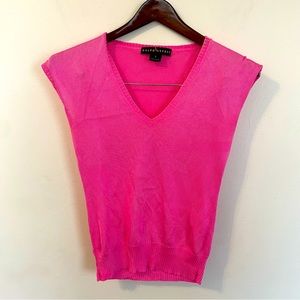 Size small Ralph Lauren sweater vest incredibly cute size S from luxury boutique